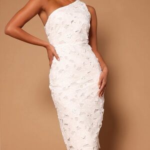 Nova Luxe one shoulder, white lace dress size medium new with tags